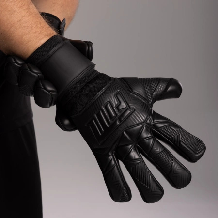 Rękawice bramkarskie Varis X ALL BLACK